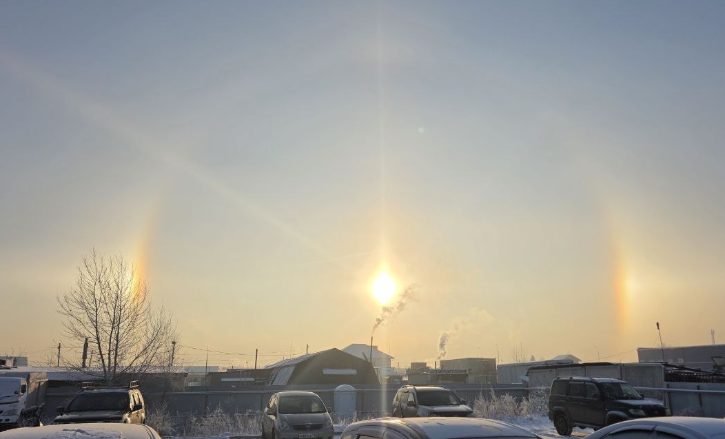 Красноярцы в очередной раз заметили на небе солнечное гало