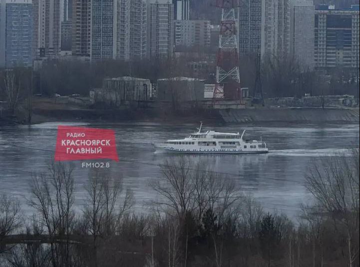 В Красноярске стартовал сезон речных прогулок